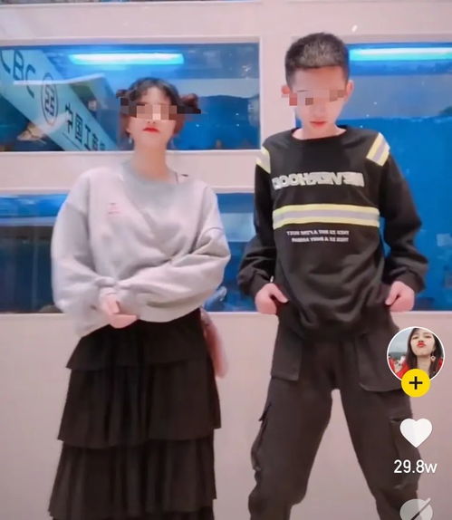 直播带绿帽,把男友打到住院快手女拳王请求出战