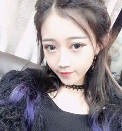 快手4大吸金女神2人有土豪撒钱,1人有粉丝支持,她却靠自己
