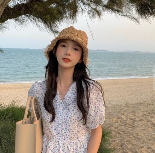 ins招桃花女生头像