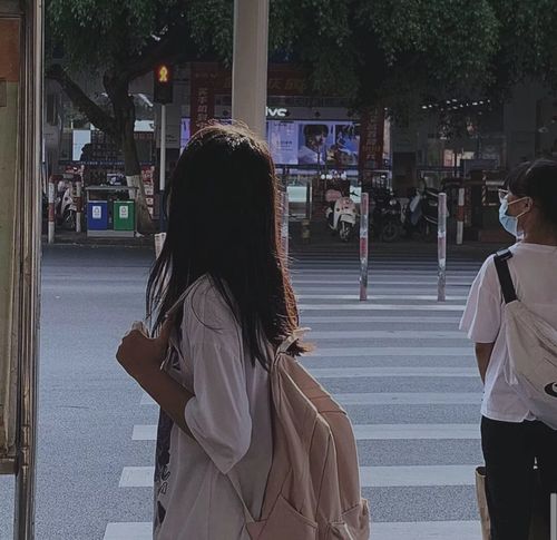 ins超火背影女头