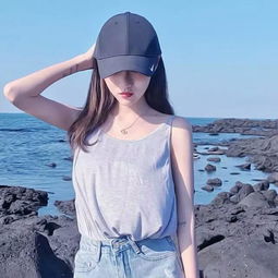 抖音火句子做不得旷世的逸才,只做你天地间的伞
