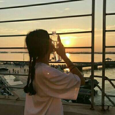 微信头像背影女女头