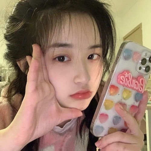 女生头像爱意随风止