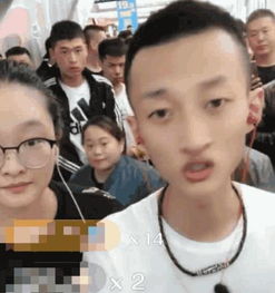 快手第一户外主播祁天道自费给粉丝买天价玩具,网友够我吃两年了