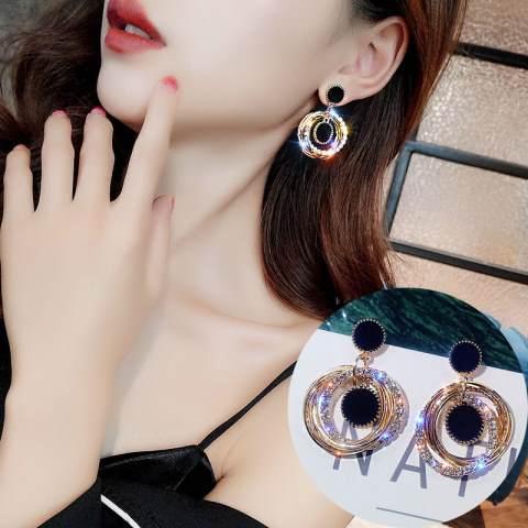 抖音快手同款925银针黑色耳钉女学生韩版简约个性百搭耳坠女潮
