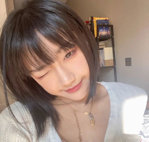 网红代古拉k陷入不雅黑历史日涨粉1000w的抖臀潮流女神有多会玩