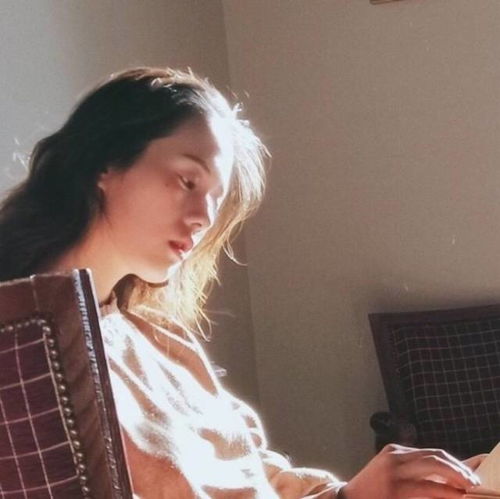 快手女头像清晰伤感