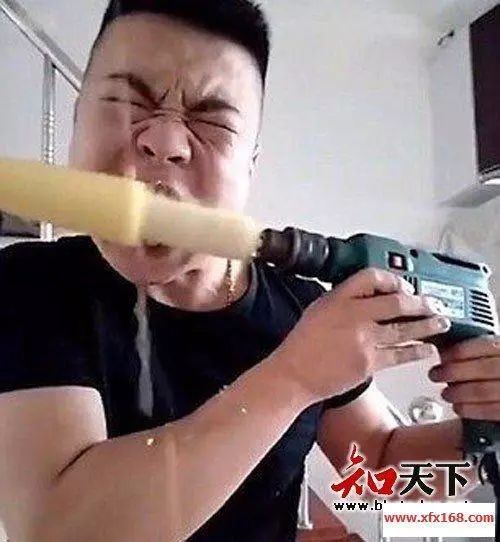 如何看待南方周末曝光快手12岁小网红与16岁师傅睡在一张床上