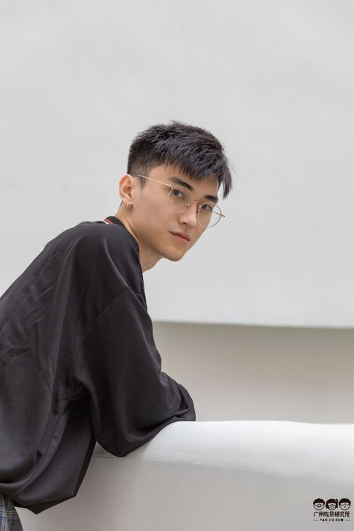 广州最新网红打卡圣地ins风冷淡风,来一组高级的九宫格