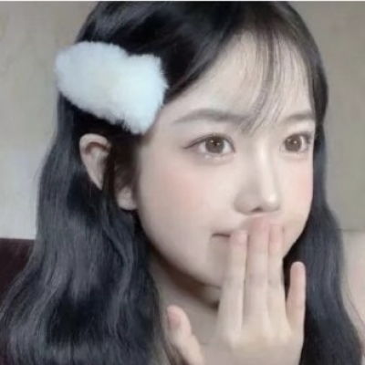 女头像ins高级感北欧风格