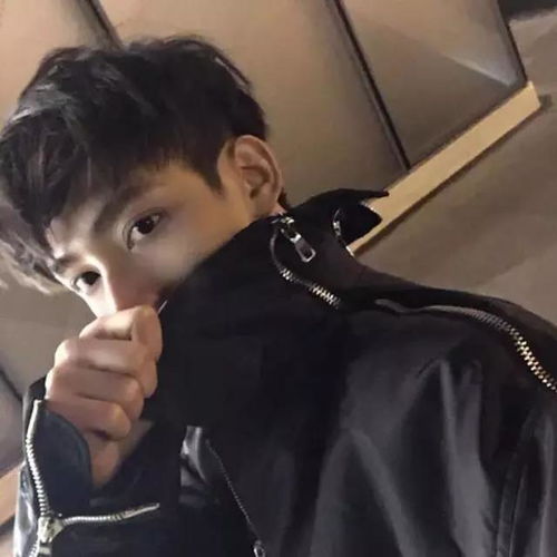 淡然高傲超拽网名男生霸气冷酷自若可爱点