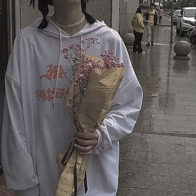 ins不露脸女生头像