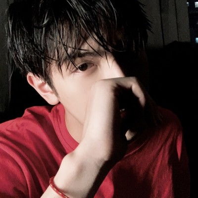 丢丢帅气的文艺男头