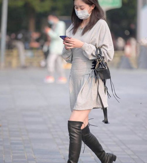 时髦女孩还是喜欢皮靴,有质感,还能穿出高级的时尚美