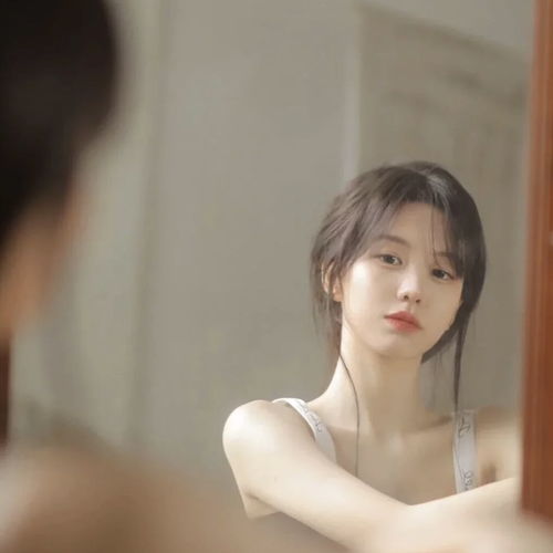 女生头像ins高级质感小众闺蜜