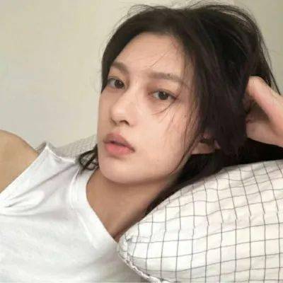 霸气女生头像ins风高冷女头像