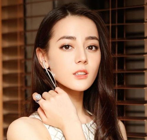 哪些女明星的美让你欣赏不来盘点明明不漂亮却被吹上天的女星