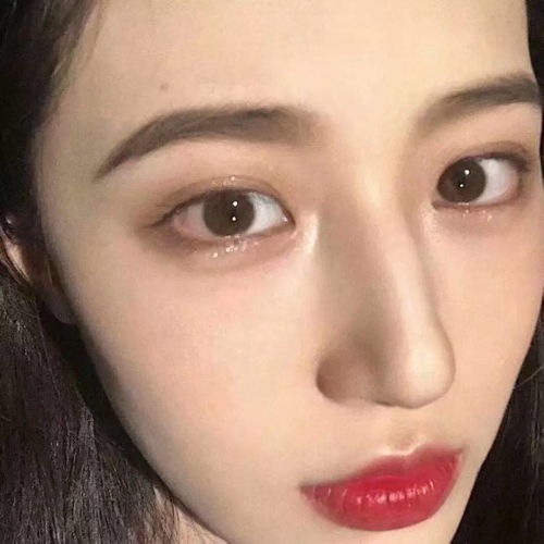 女生头像后来,她嫁给了生活,他娶了前程