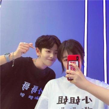 非主流小清新浪漫情侣头像2019我只想要一份简单旳小幸福