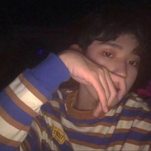 头像没有在深夜痛哭过的人不足以谈人生