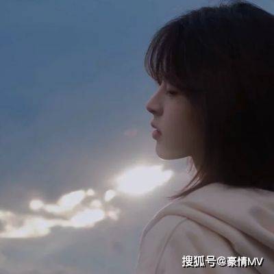 唯美却伤感的好看女生头像2022唯美意境女头大全