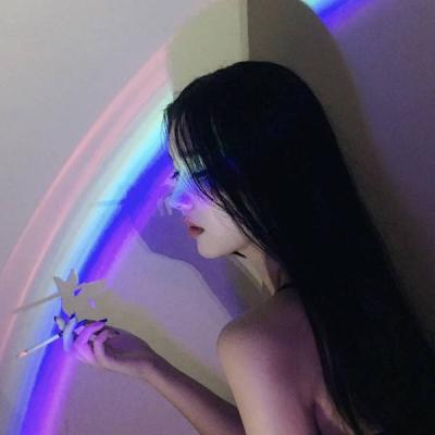 优质高冷玩网女头.烧喉只饮烈酒qq女生头像我要个性网