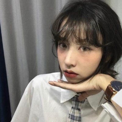 抖音超火小姐姐女图