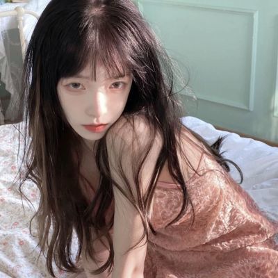 ins女生纯欲氛围感头像女生