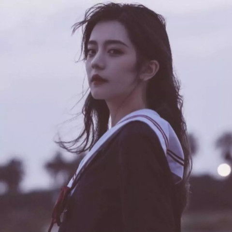 ins个性女生头像别怕美好的一切消失,咱们先来让它存在