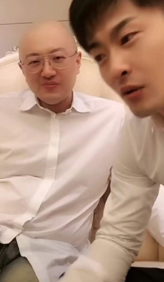 辛巴直播畅聊,和好兄弟伽柏相识过程,犹如伯乐与千里马的故事