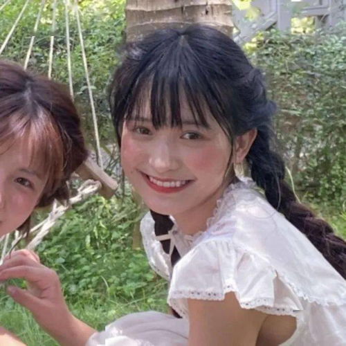 小清新闺蜜头像祝眉目舒展顺问冬安
