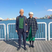 六旬老夫妻结婚39年,天天情侣装引80万人围观羡慕这把陈年狗粮,我吃还不行么