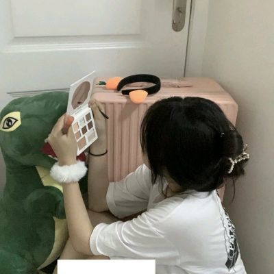 女生头像ins高级质感部位抢劫
