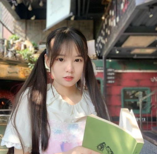 火线妹入驻快手,短短几天吸粉400万,果然可爱的女孩招人喜欢