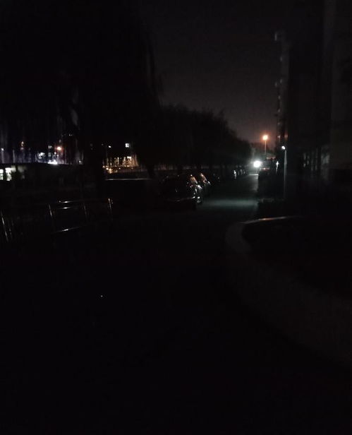 小伙在快手上向美女留言想发生性交易,对方男友设下圈套将其捅伤