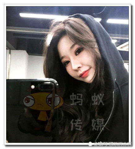 抖音女神温婉正式出道公司为其承包舞蹈室,网友抖音后悔吗