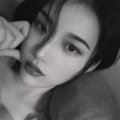 女生头像霸气黑白女生头像327