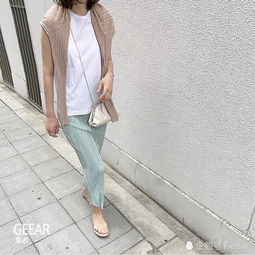 一目了然的摆拍穿搭看这位日本女生的ins就有搭配灵感