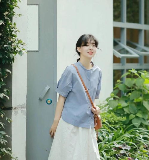 女人要想穿出高级感,建议多穿衬衫少穿t恤,不仅衣品好还显气质
