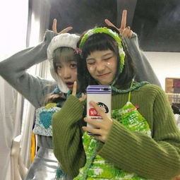 听说绿色对眼睛好女生头像