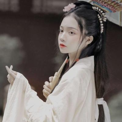 好看的女生古风头像唯美大全吹来的风把我的思念捎给你