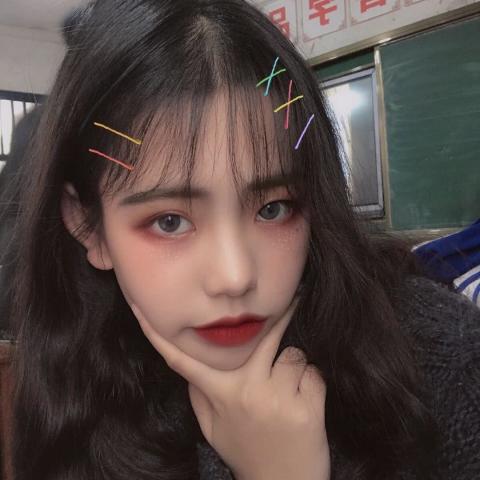 有机会的话,耳机分你一半,然后开启网易云心动模式