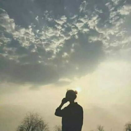 qq头像2019背影