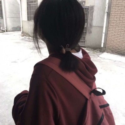 熬夜干作业发的皮句
