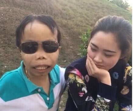 走红后迎娶白富美的4大屌丝网红二驴上榜,第一简直吃了天鹅肉