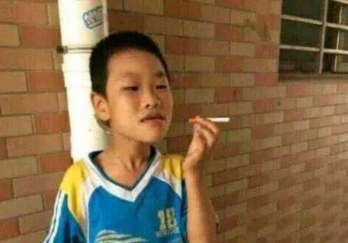 这3类初中男生自以为很帅,高中学姐小屁孩毛都没张齐还帅