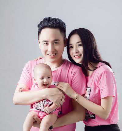 快手中4个身价过亿的女人,3个靠男人,1个靠自己带红老公