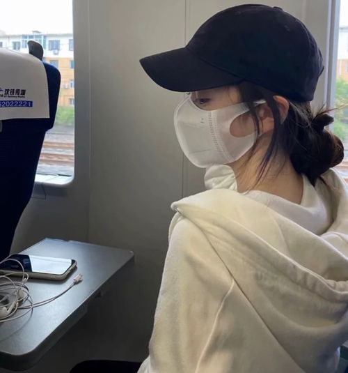ins干净温柔女生头像