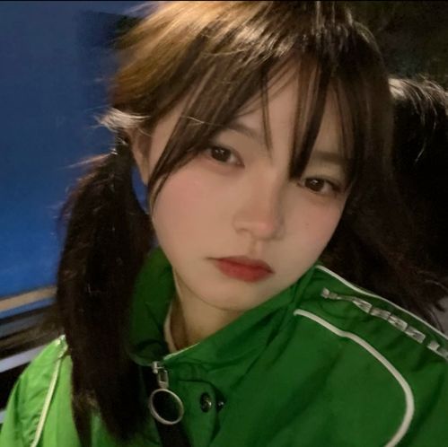 ins氛围感女生头像