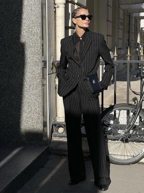 女人一定要拥有的3件衣服